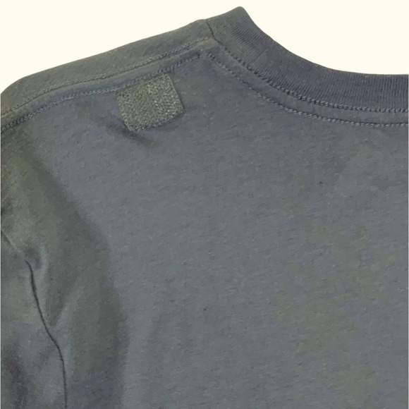 Batman Tee Detachable Cape Superhero Shirt Costume Cosplay Boys Shirt Size Large - Picture 7 of 13